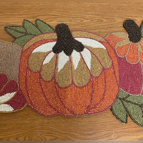 Pier 1 beaded pumpkin table runner - Picture 11 of 14